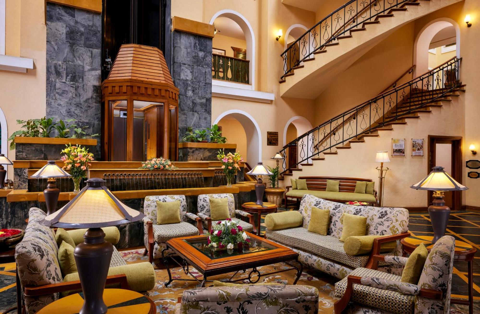 Fortune Resort Sullivan Court, Ooty - Member Itc Hotels' Group Exterior photo